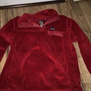 Red Patagonia Pullover (Women’s Medium)